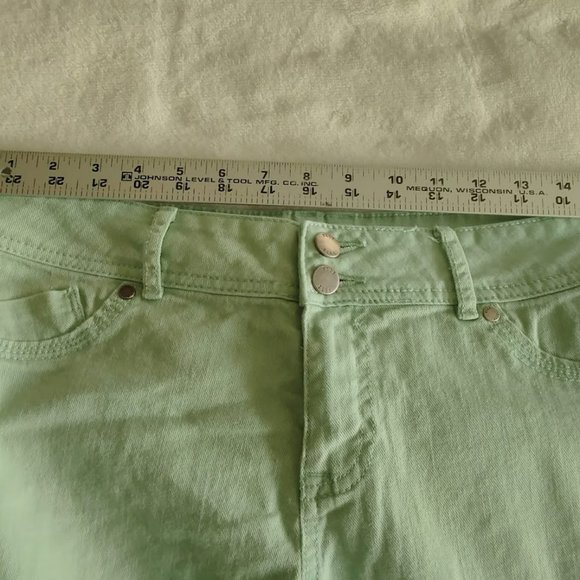Elle Mint Green Blue Jeans Size 10- NWOT - Picture 4 of 6